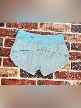 Lululemon Speed Up Shorts Size 0 low rise 2.5” Heathered icing blue